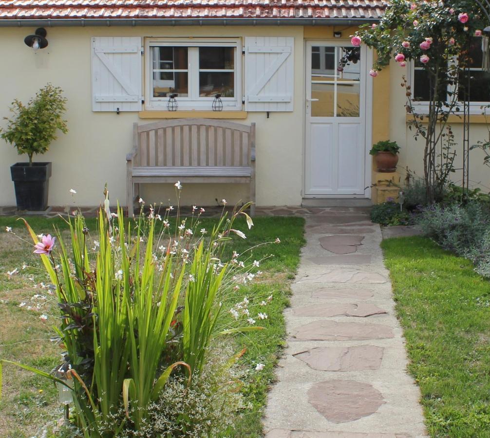 Le Chemin Du Village Croth Ngoại thất bức ảnh
